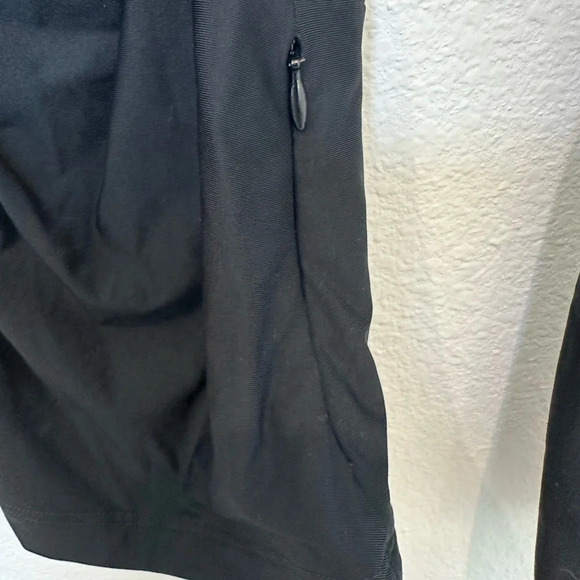 ATHLETA Black Ruched Front Zip Front Nylon Blend Jacket XS - Picture 5 of 9